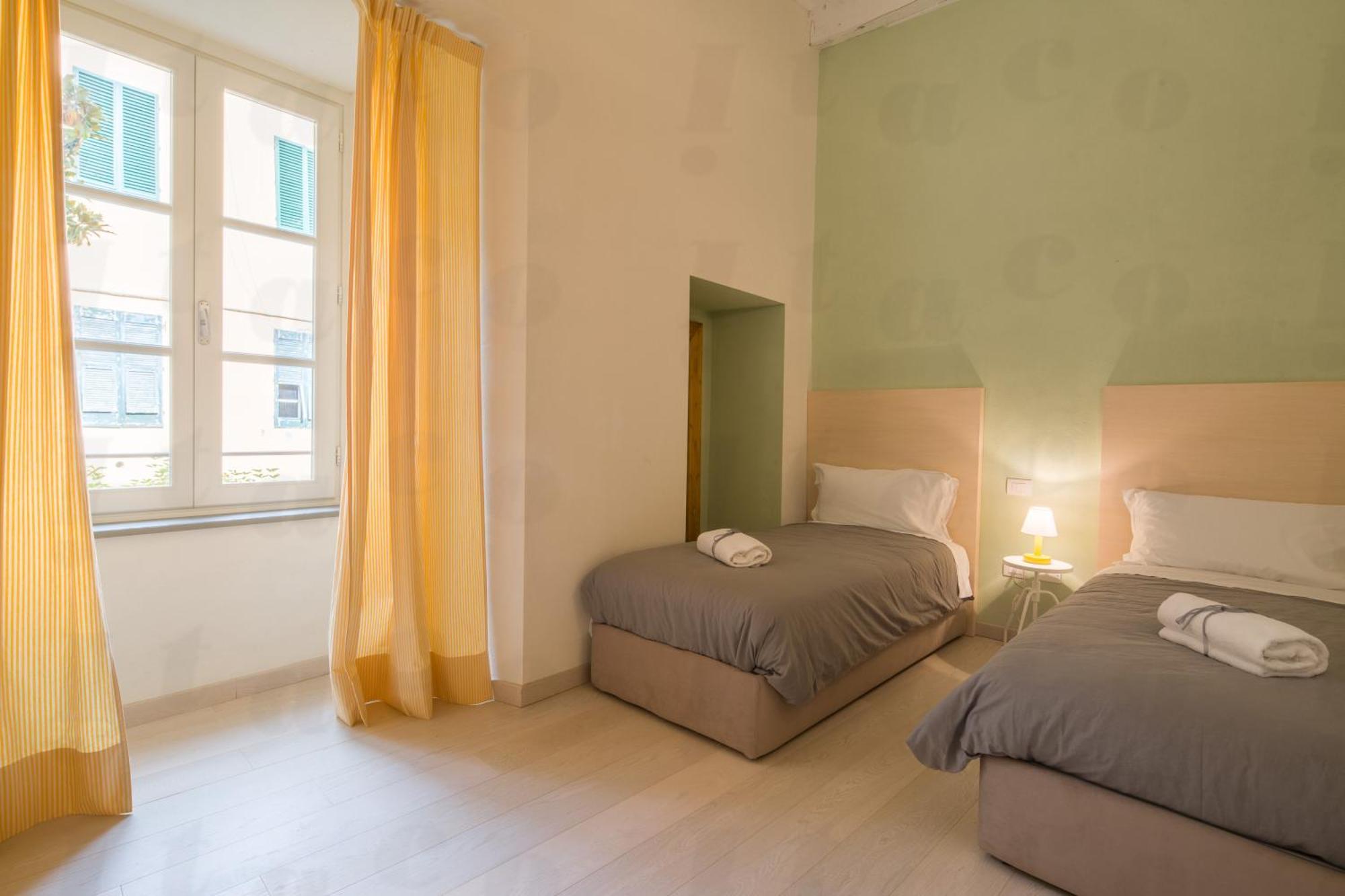 Residenza Degli Artisti Apartments Лукка Екстер'єр фото